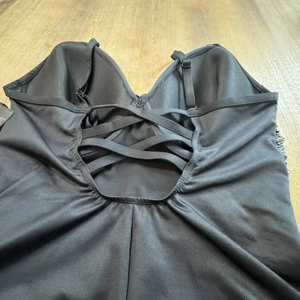 Miraclesuit Temptation Underwire Swimsuit Size 16 DD Cup